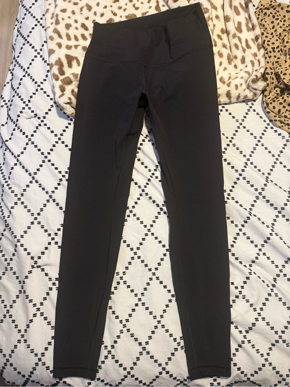 lululemon NWOT Black Align Leggings 30” inseam